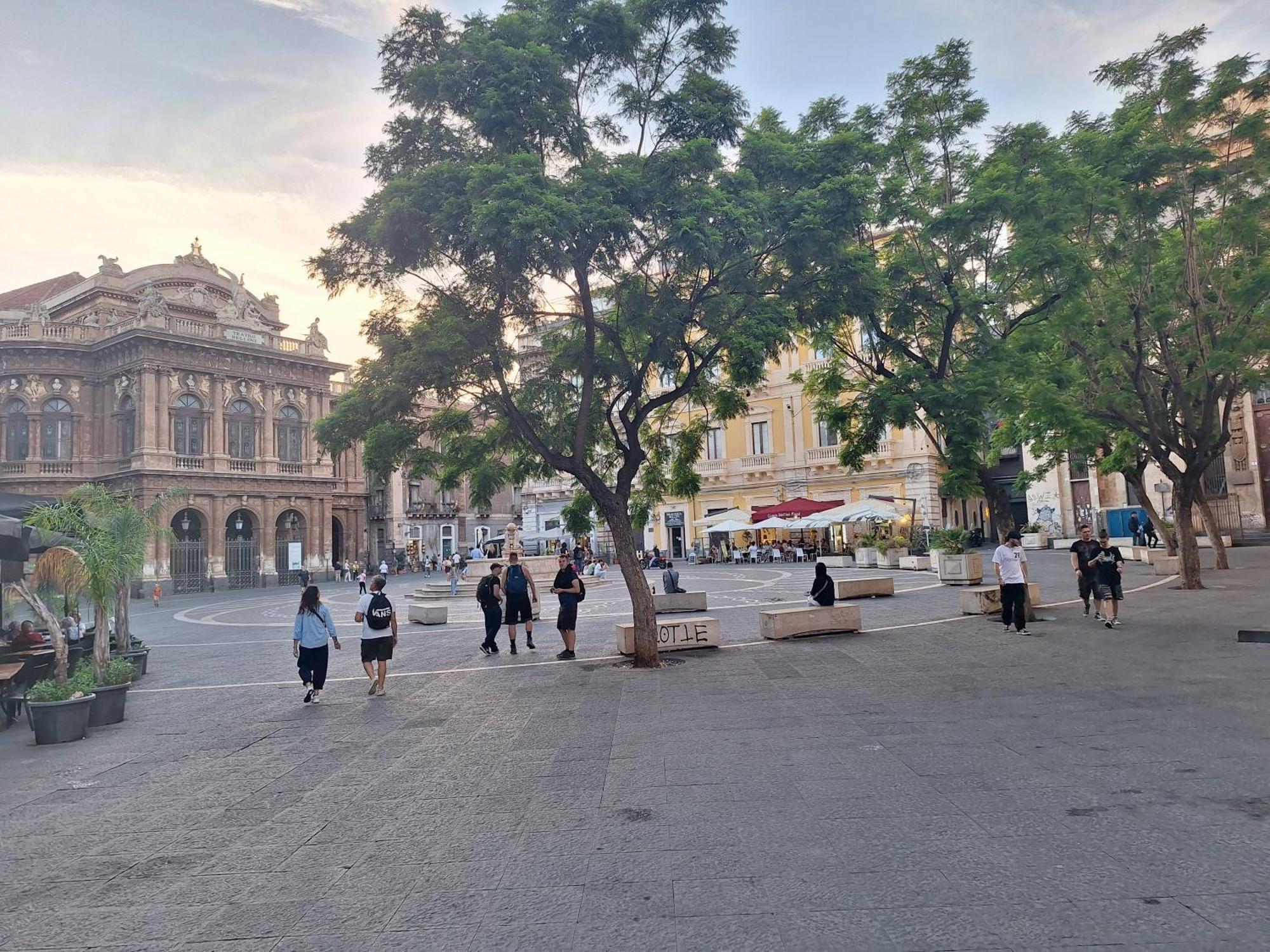 Al Teatro Hébergement de vacances *